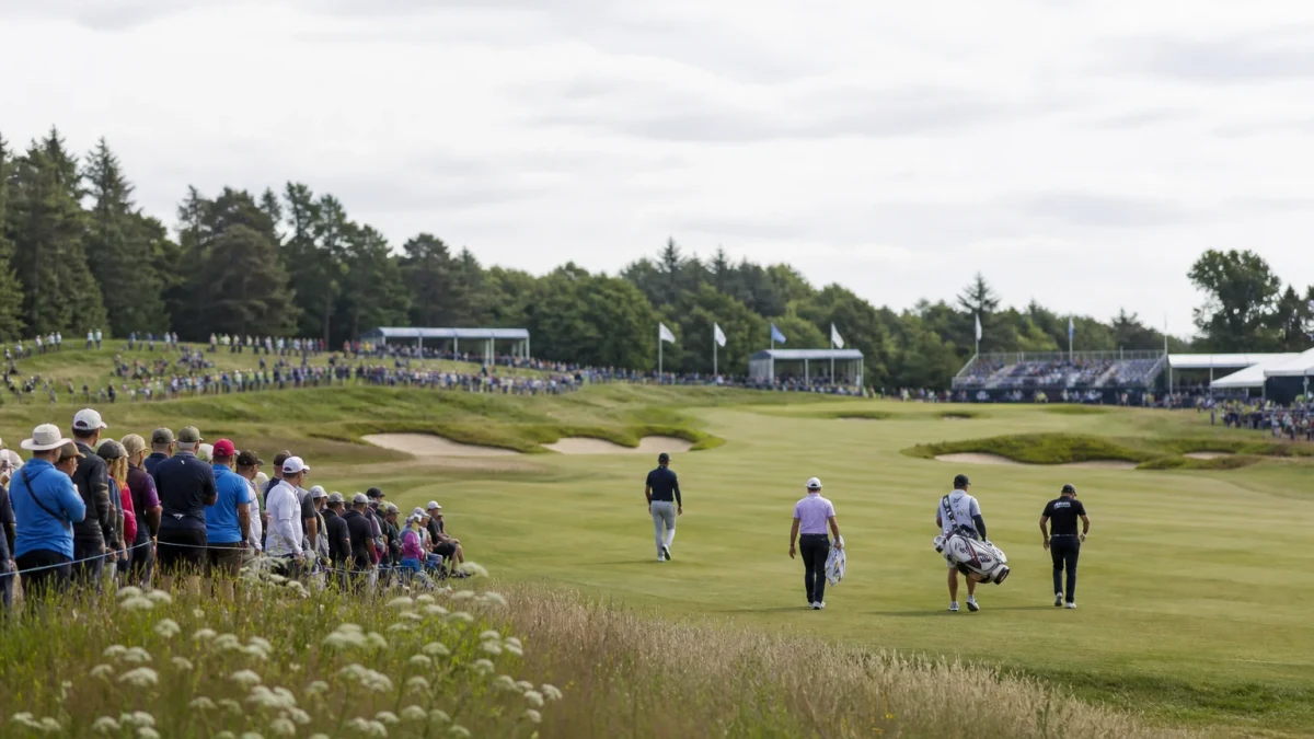 Illustrationsbild från en golfbana under tävling.